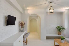 Casa Di Fiori Andros Suites
