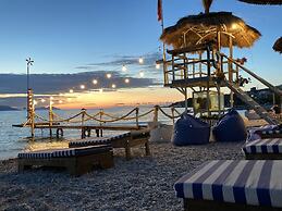 Pastarella Beachfront Resort