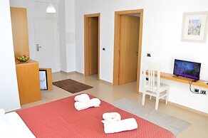 Pastarella Beachfront Resort