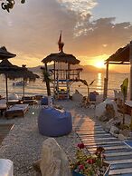 Pastarella Beachfront Resort