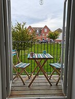 Cosy Apartment with Balcony
