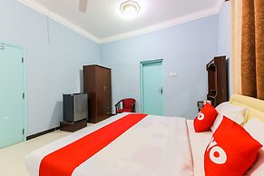 Super OYO 110 Ras Al Hadd Guest House