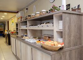 Marechal Plaza Hotel