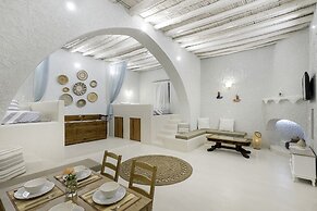 Rose Traditional House