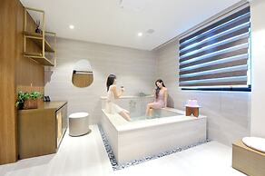 Brown-Dot Hotel Gwangyang Deokrye