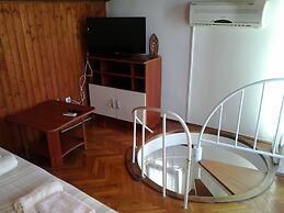 Rosmarinus Rubic studio