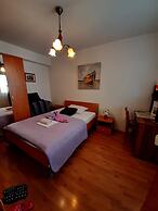 Rosmarinus Rubic studio