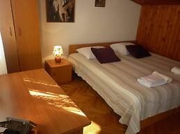 Rosmarinus Rubic studio