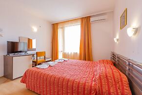 Comfort Double Room in Dafinka Guest House