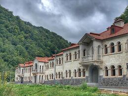Vanatun Monastery Stay