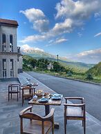 Vanatun Monastery Stay