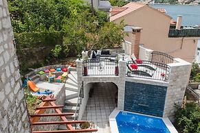 Villa Anita private heated pool