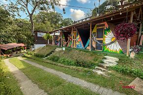 Chunuu Hostal y Glamping Minca