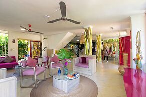 Chunuu Hostal y Glamping Minca