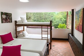 Chunuu Hostal y Glamping Minca