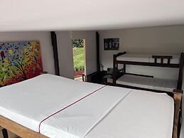 Chunuu Hostal y Glamping Minca
