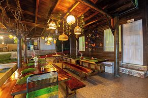 Chunuu Hostal y Glamping Minca