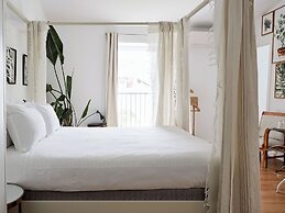 Casa Apollo Guesthouse