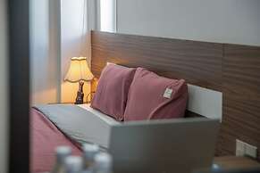 S HOTEL BEACH DA NANG