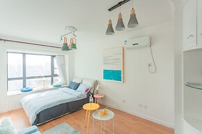 ShengZheng LaCave Apartment(Shenzhen Convention & Exhibition Center)  