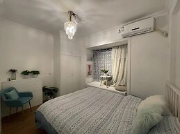 ShengZheng LaCave Apartment(Shenzhen Convention & Exhibition Center)  