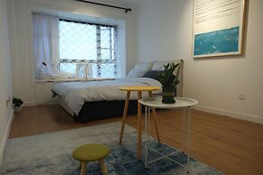 ShengZheng LaCave Apartment(Shenzhen Convention & Exhibition Center)  