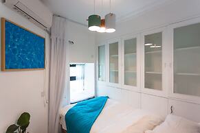 ShengZheng LaCave Apartment(Shenzhen Convention & Exhibition Center)  