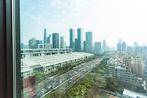 ShengZheng LaCave Apartment(Shenzhen Convention & Exhibition Center)  