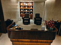 Sea Shell Coral Cove