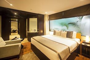 Sea Shell Coral Cove