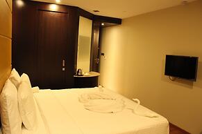 Sea Shell Coral Cove