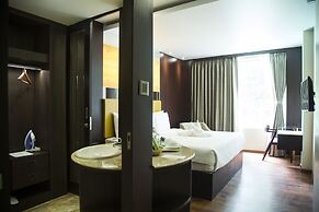 Sea Shell Coral Cove