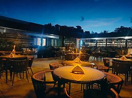 Sea Shell Coral Cove