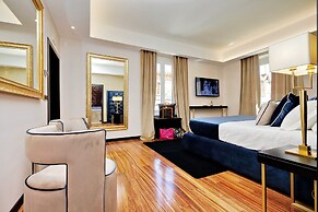 Spanish Diamond Luxury Suites & Jacuzzi