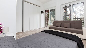 Rental In Rome Cesari Apartment