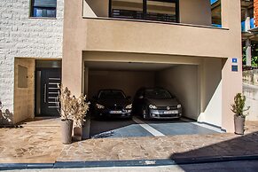 Apartmani Ralux Tivat