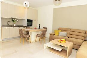 Apartmani Ralux Tivat
