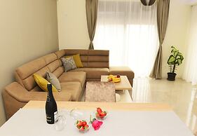 Apartmani Ralux Tivat