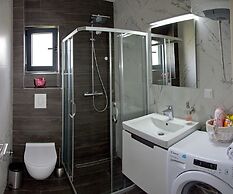Apartmani Ralux Tivat