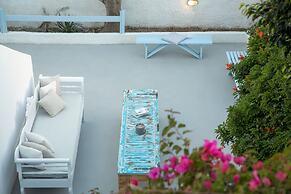 Light Blue Window Kamari