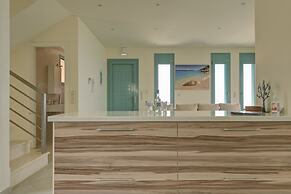 Ouzo Panoramic Houses 2, with private pool