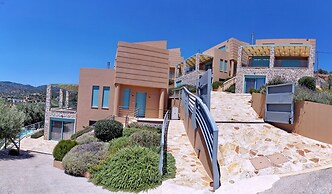 Ouzo Panoramic Houses 2, with private pool