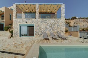 Ouzo Panoramic Houses 2, with private pool