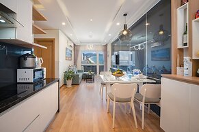 Apartment SeaView at Muong Thanh Residence