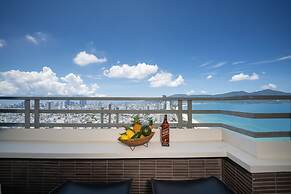 Apartment SeaView at Muong Thanh Residence