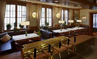 Grothenn's Hotel