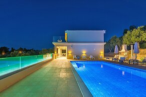 VILLA HILL FAMILIES ONLY