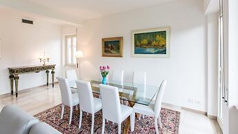 Rental In Rome Colosseum View Luxury Apartment