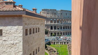 Rental In Rome Colosseum View Luxury Apartment