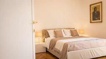 Rental In Rome Colosseum View Luxury Apartment